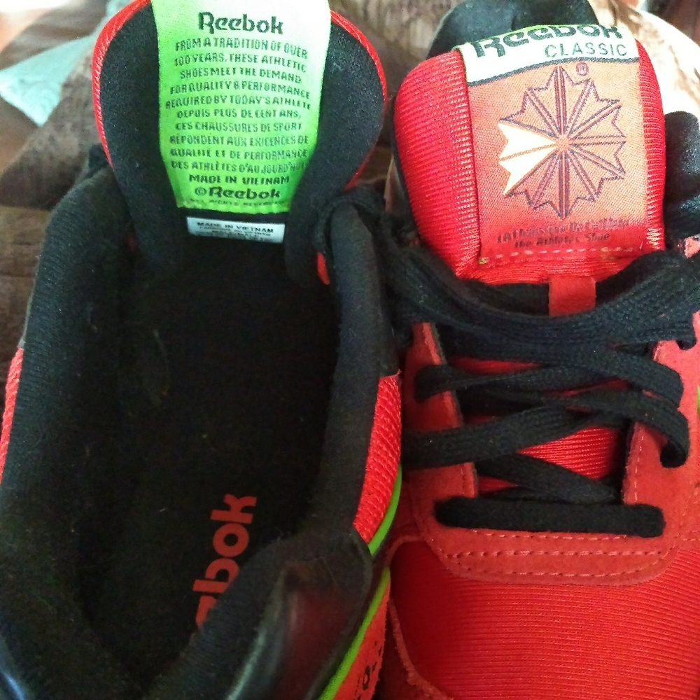 Multicolored mens Reebok Classic GL2620